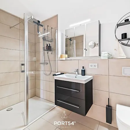 Strandwohnung Mit Meerblick Ueber Felder, Fusslaeufig Zum Strand, 3 Schlafzimmer, Infrarotsauna Olpenæs