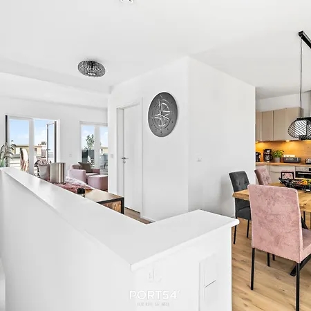 Apartment Strandwohnung Mit Meerblick Ueber Felder, Fusslaeufig Zum Strand, 3 Schlafzimmer, Infrarotsauna Olpenitz
