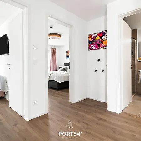 Strandwohnung Mit Meerblick Ueber Felder, Fusslaeufig Zum Strand, 3 Schlafzimmer, Infrarotsauna Olpenitz